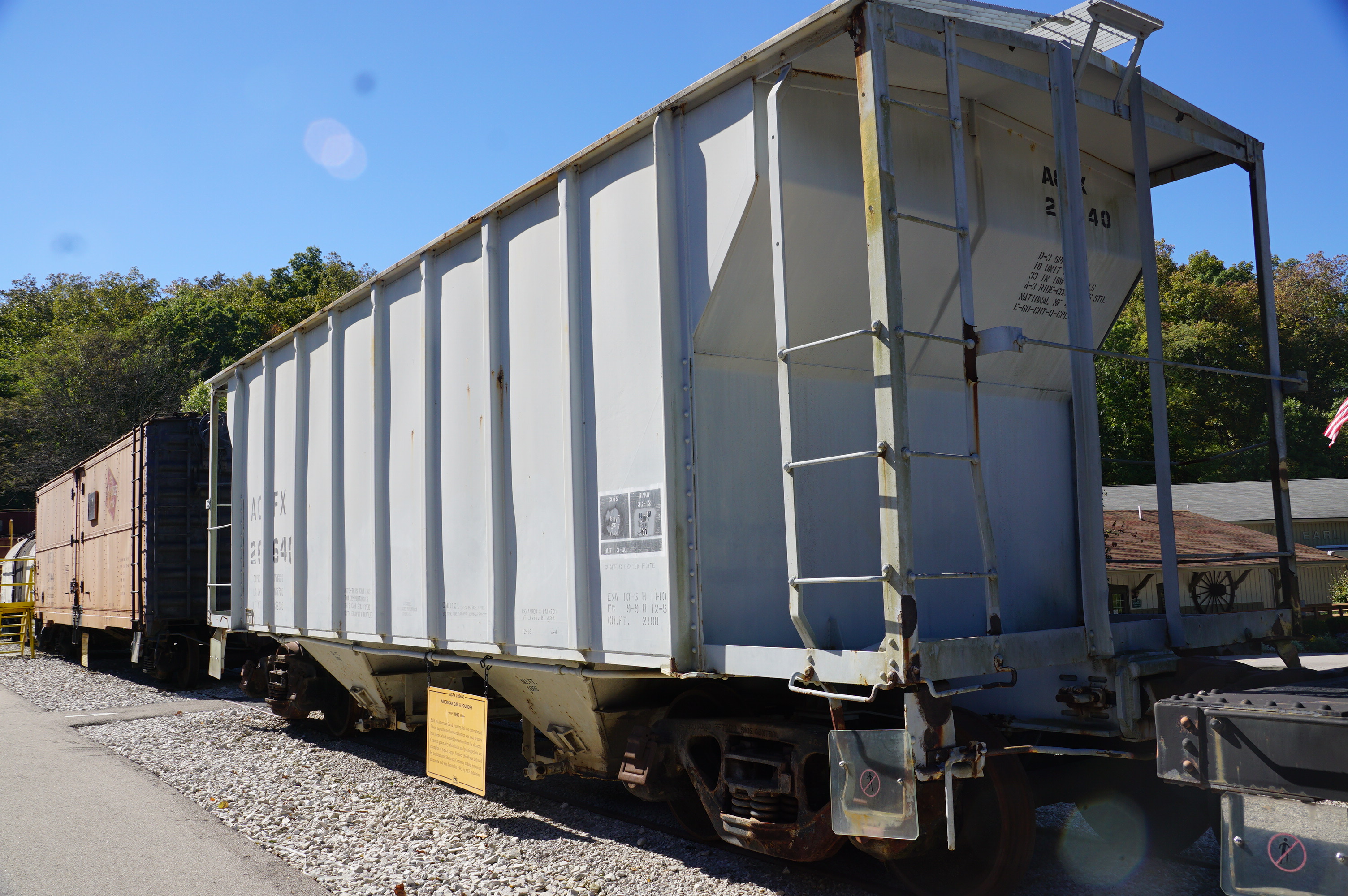 26640 ACF Covered Hopper